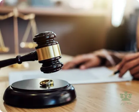 چگونه می توانم یک وکیل طلاق مناسب پیدا و انتخاب کنم؟